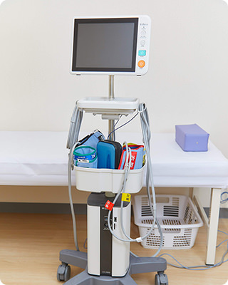 血圧脈波検査（ＣＡＶＩ、ＡＢＩ）血管の硬さや血管の詰り血管年齢が測定できます